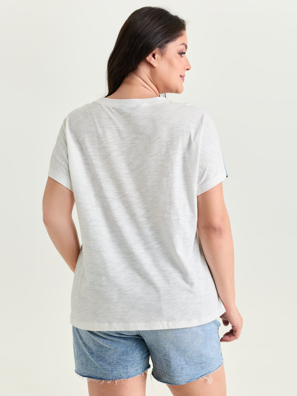 Colorblock Textured Round Neck T-Shirt