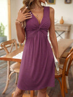 Women's V-neck Solid Color Pleated Casual Short Dress