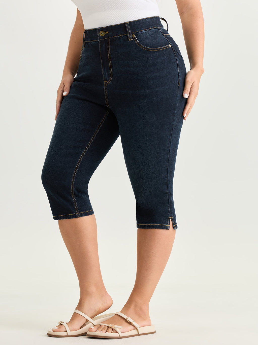 Stretchy Cropped Skinny-Fit Jeans