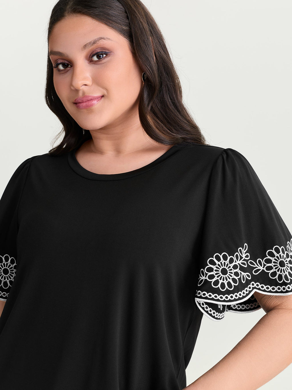 Stretchy Embroidered Sleeve Plain T-Shirt