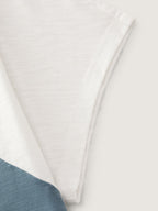 Colorblock Textured Round Neck T-Shirt