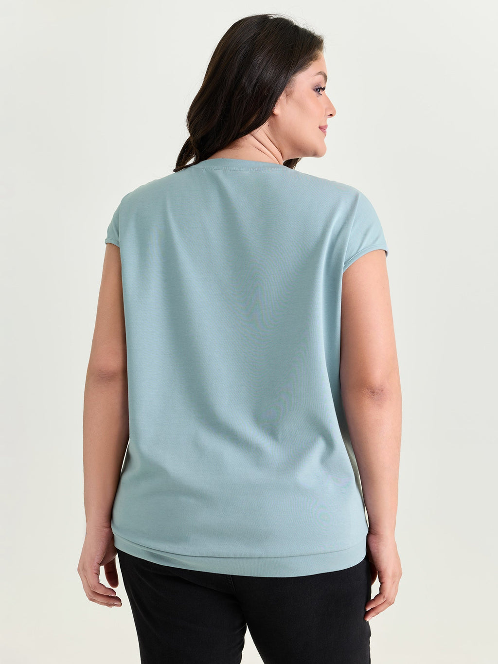 Stretchy Elastic Hem Plain T-Shirt