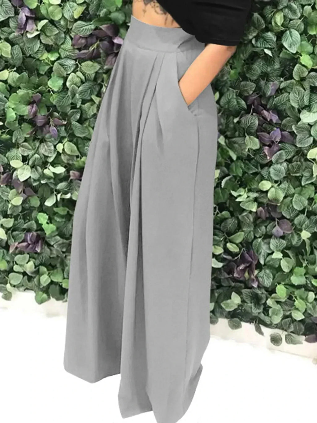 Women's Plain Plicated Pocket Wide Leg Pants