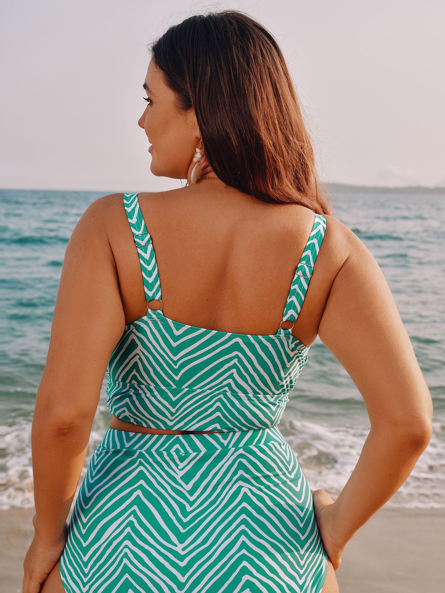 Geometric Print Color Contrast Swim Top