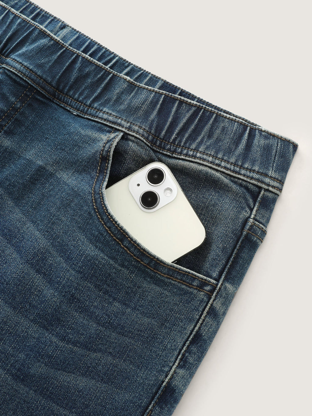 Pull-On Elastic Waistband Jeans