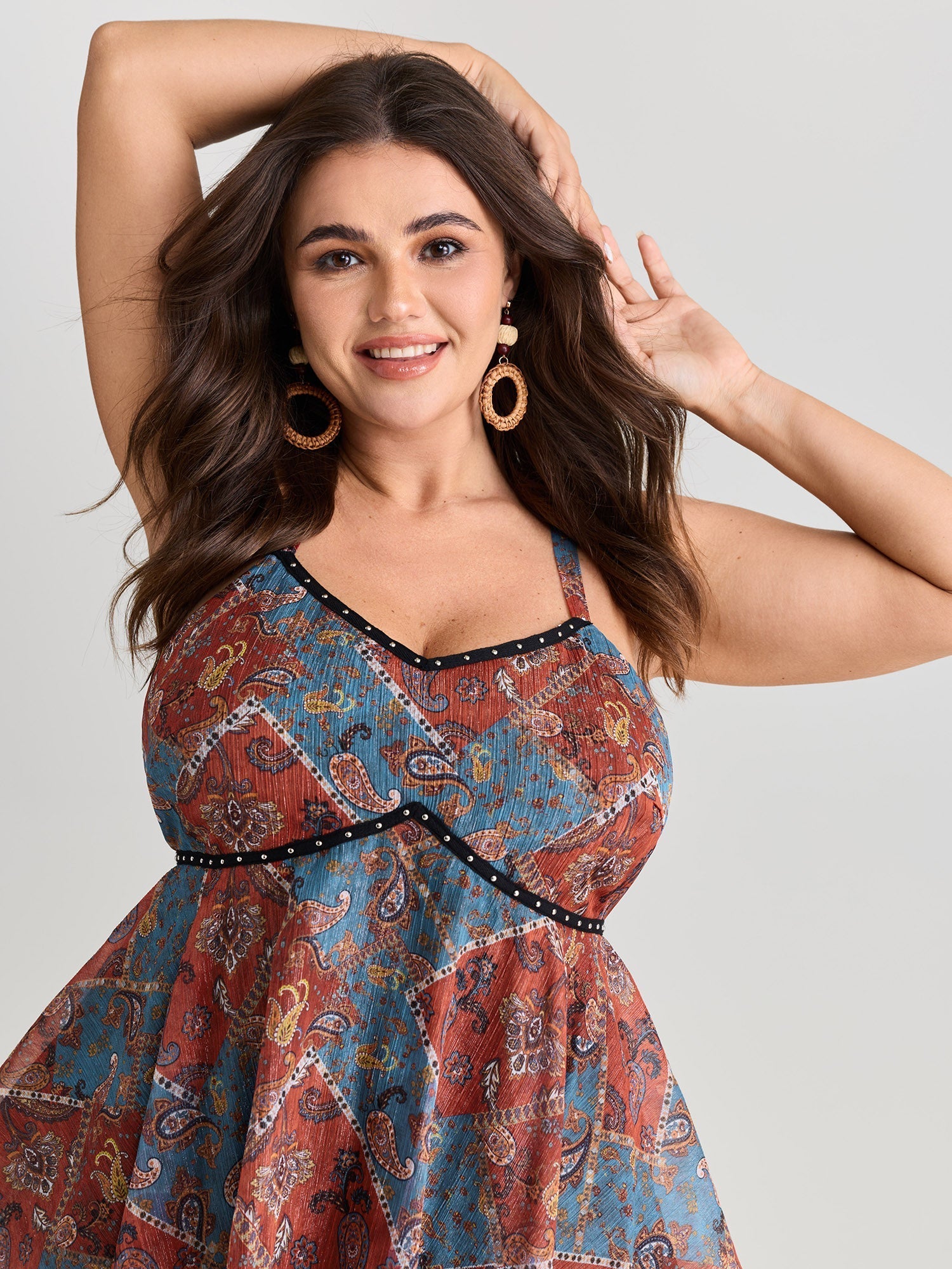 Paisley Print Handkerchief Hem Tank Top