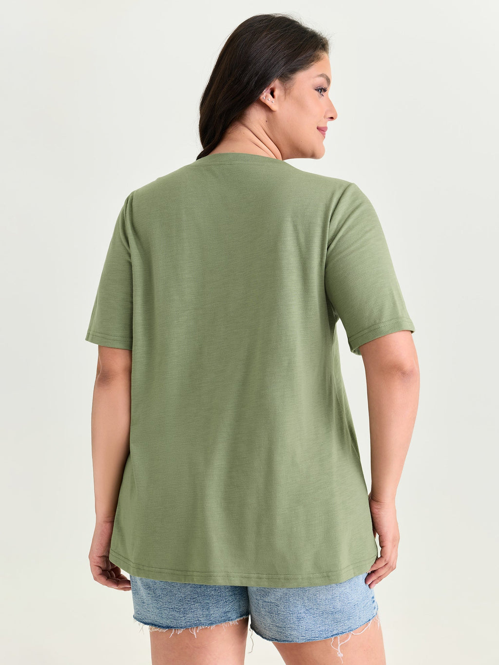 Embroidered Leaf Pattern Plain T-Shirt