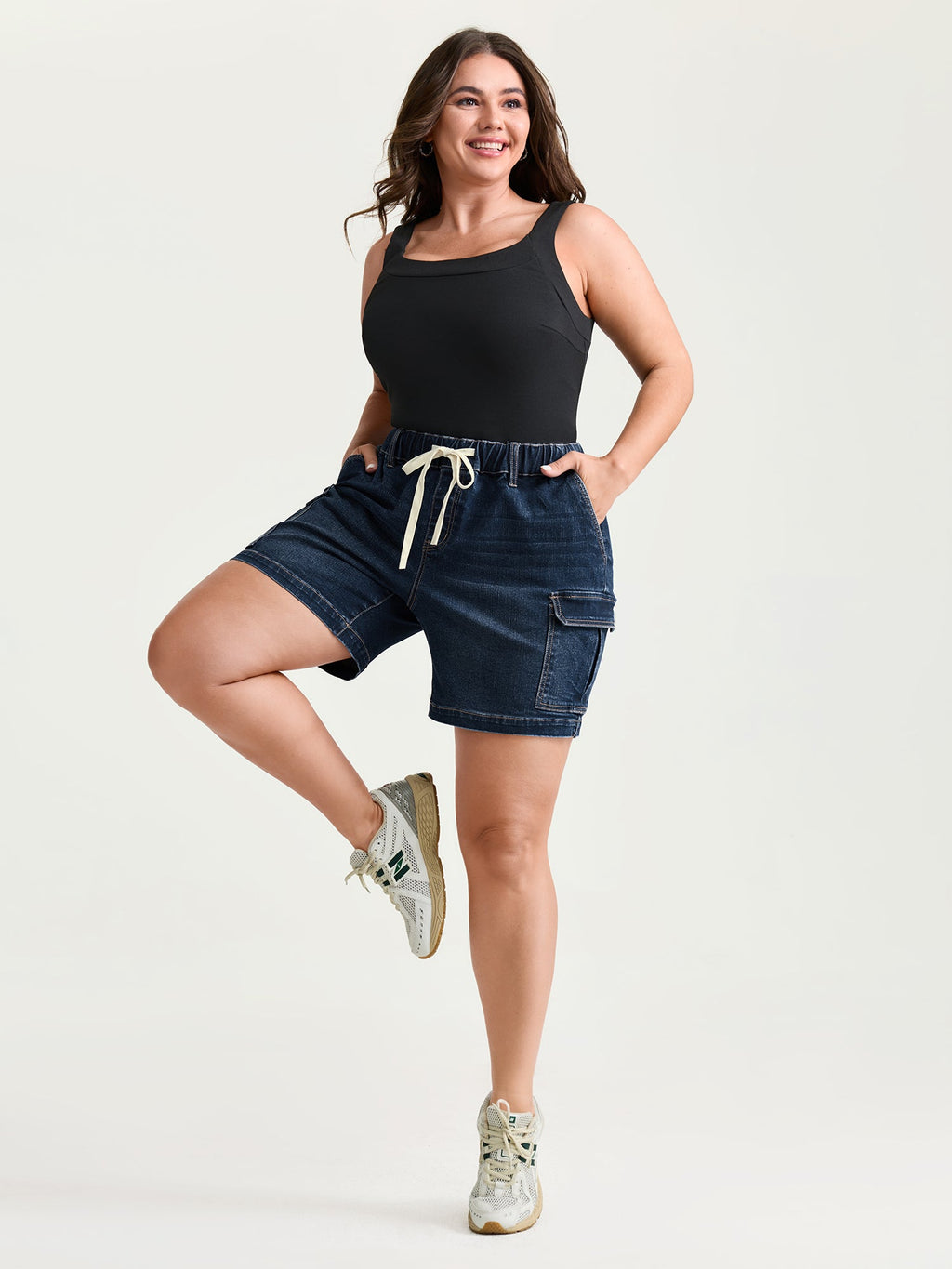 Pull-On Elastic Waistband Pockets Denim Shorts