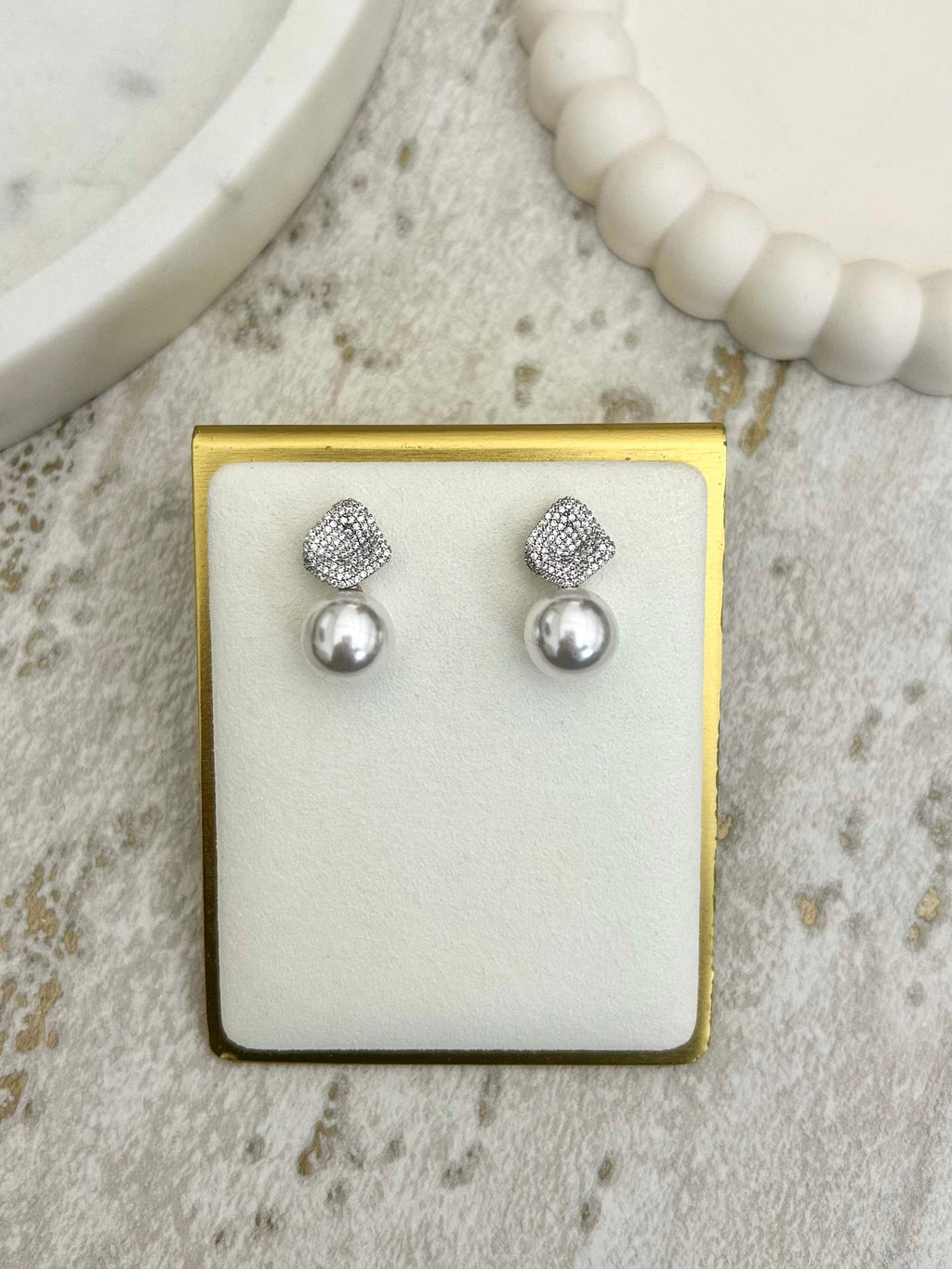 Pearl Drop Leaf Earrings (2 Colours)