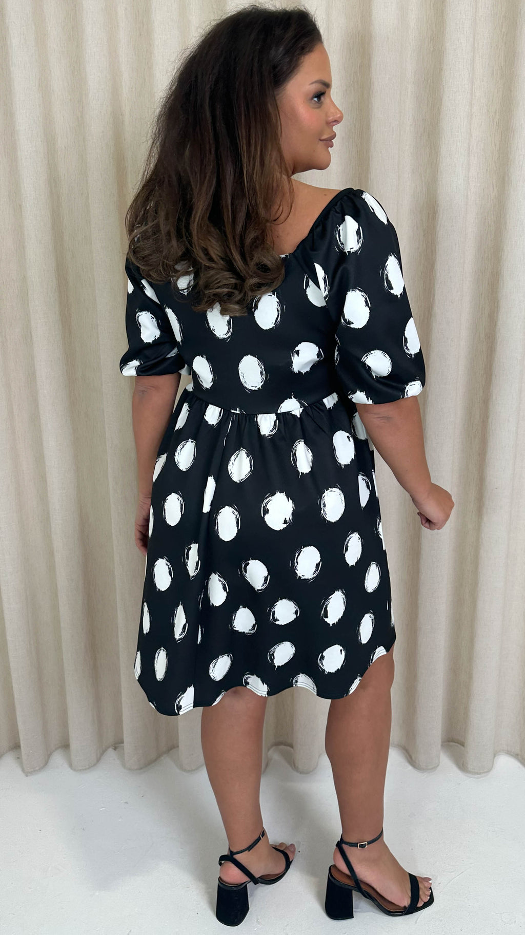 CurveWow Milkmaid Mini Dress Mono Spot