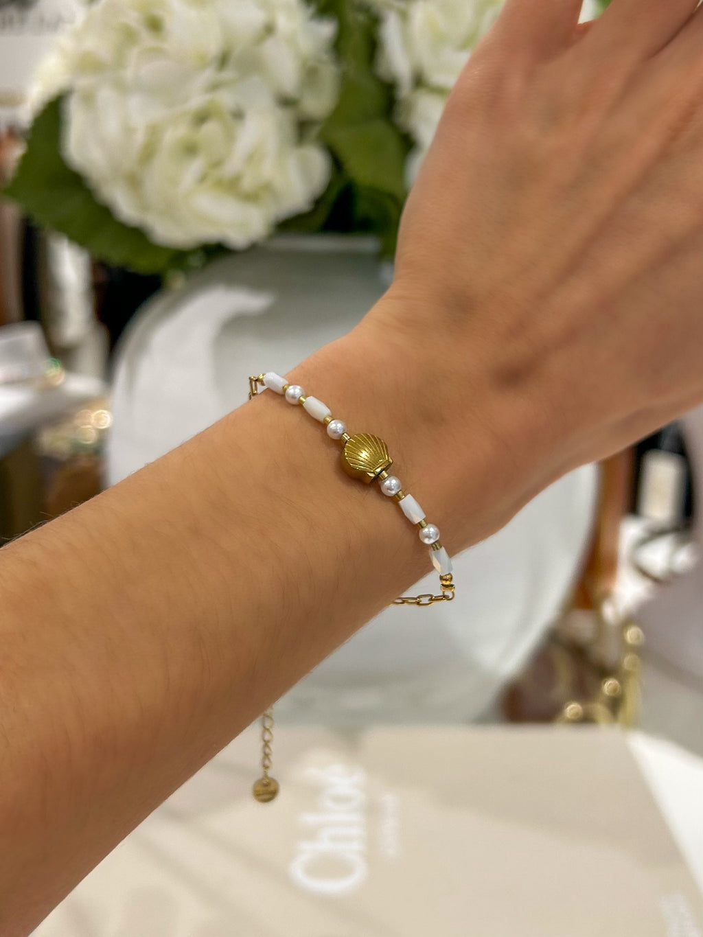 Gold Beaded Bracelets (12 Styles)
