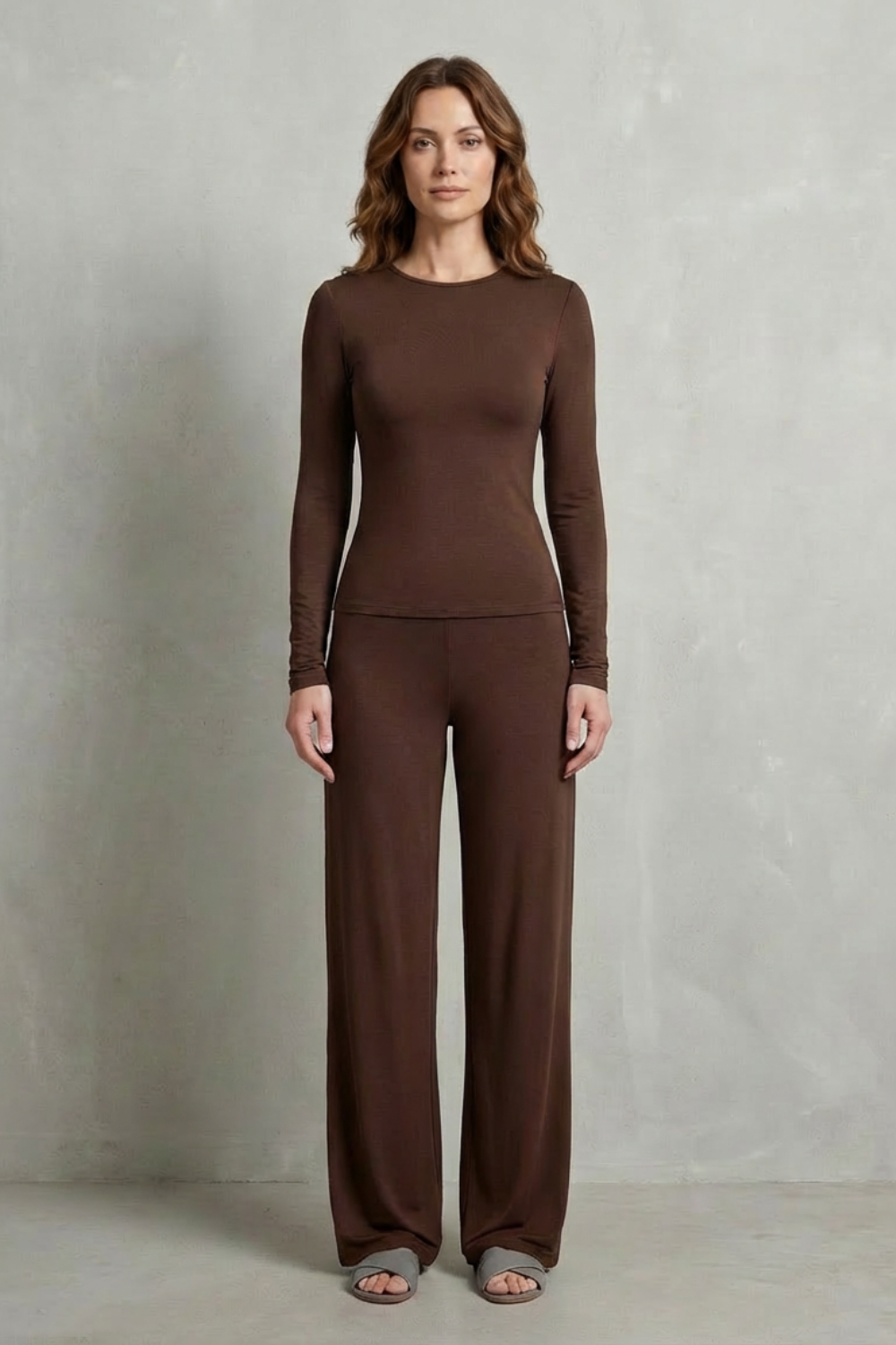 Élan – Sleek Simplicity – Pure Color Wide-Leg Pants Suit