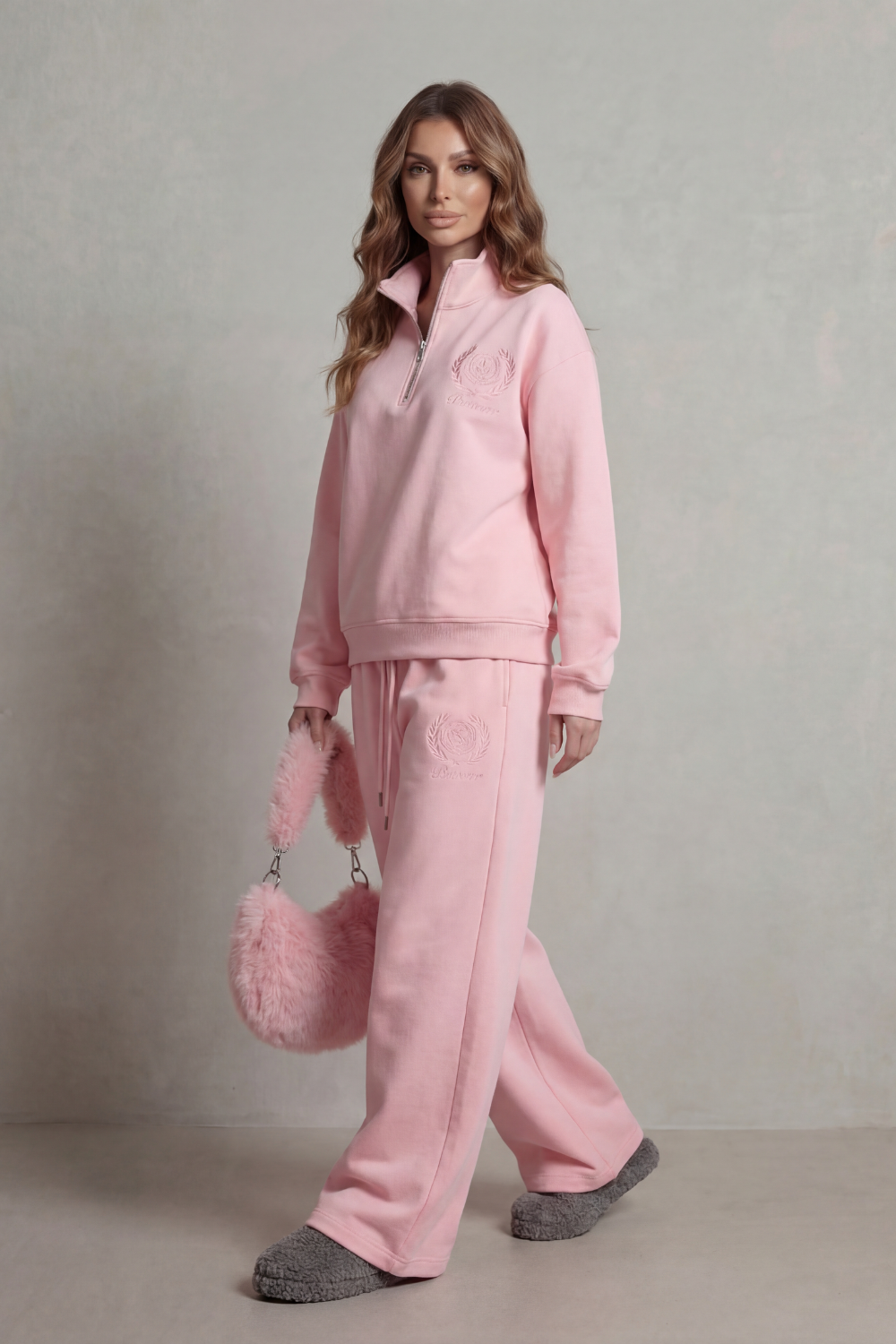 Florevée – Embroidered crest – Zip lounge set