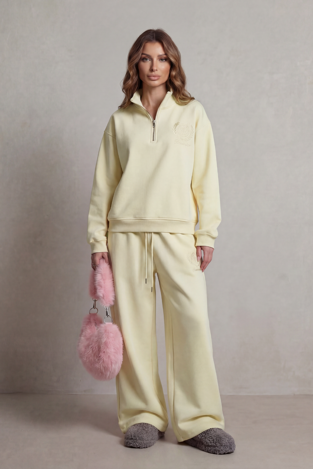 Florevée – Embroidered crest – Zip lounge set