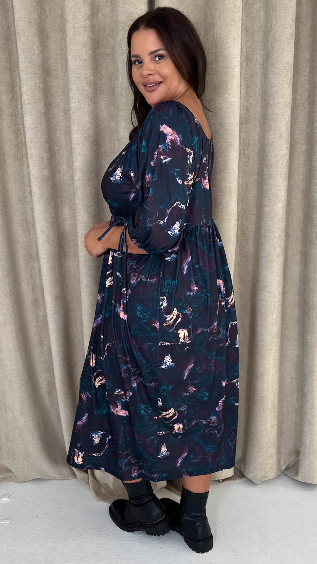 CurveWow Wrap 3/4 Balloon Sleeve Milkmaid Dress Black Marble