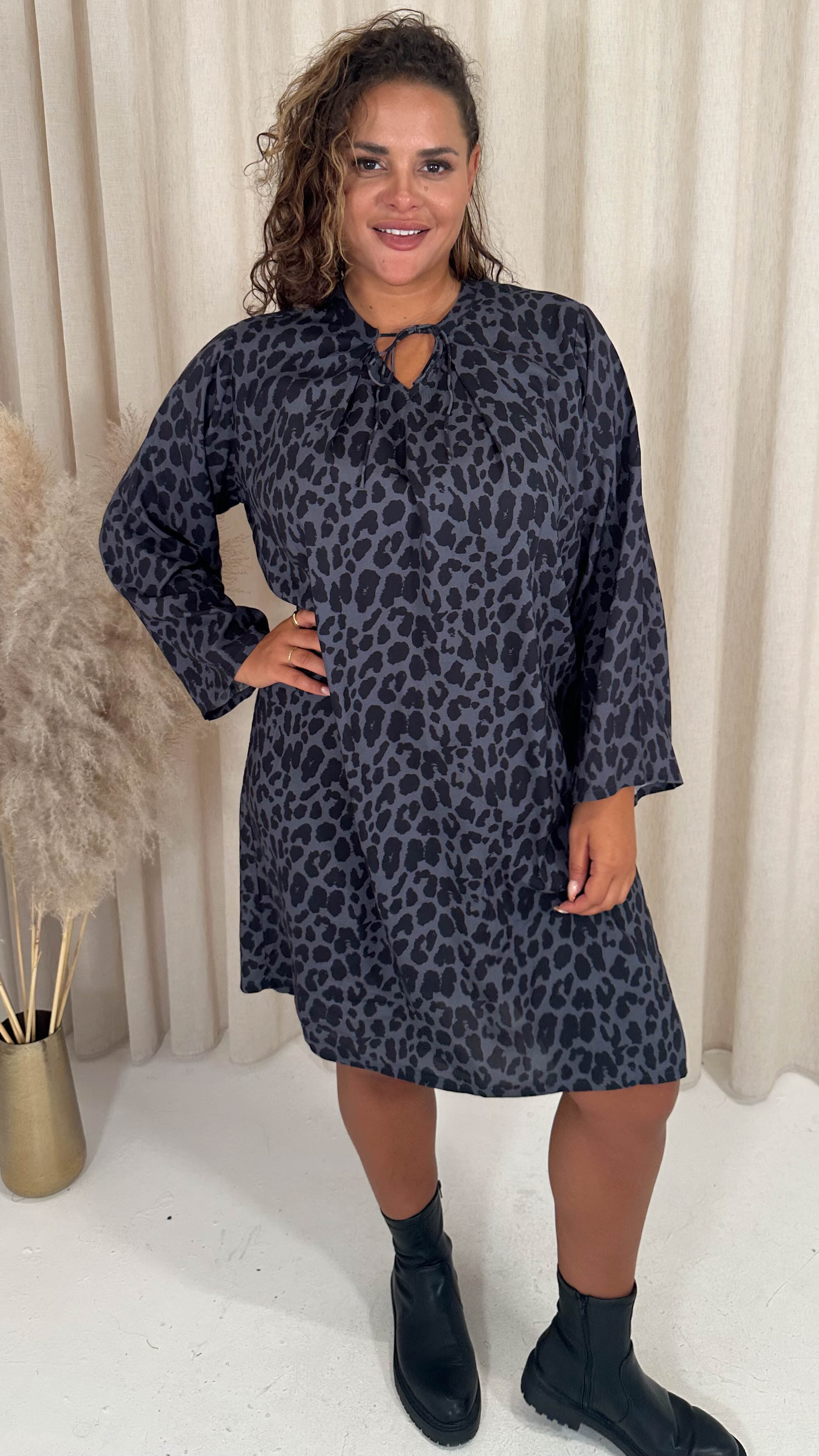CurveWow Tie Neck Swing Dress Grey Animal