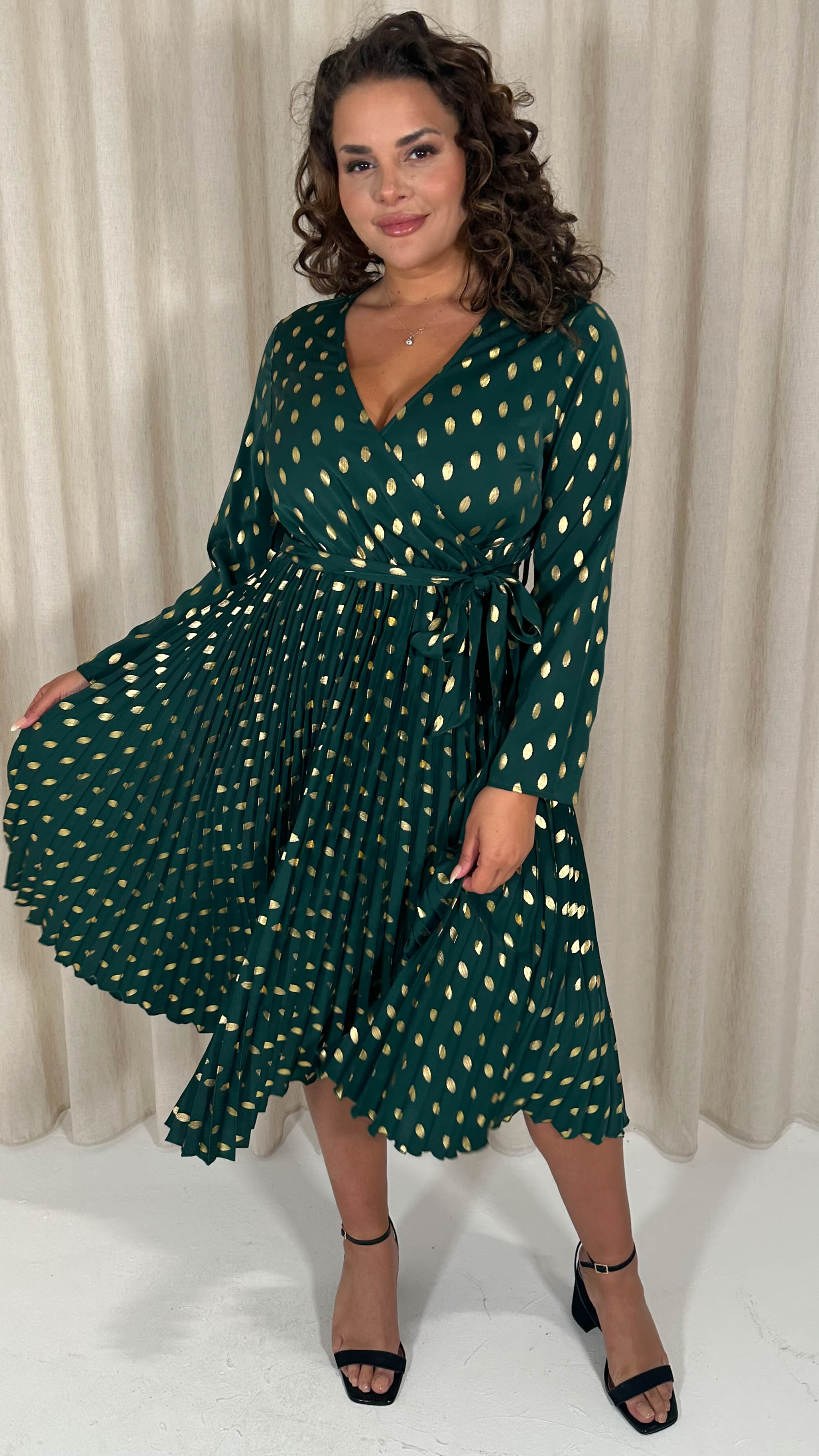 CurveWow Long Sleeve Pleated Wrap Dress Green Spot