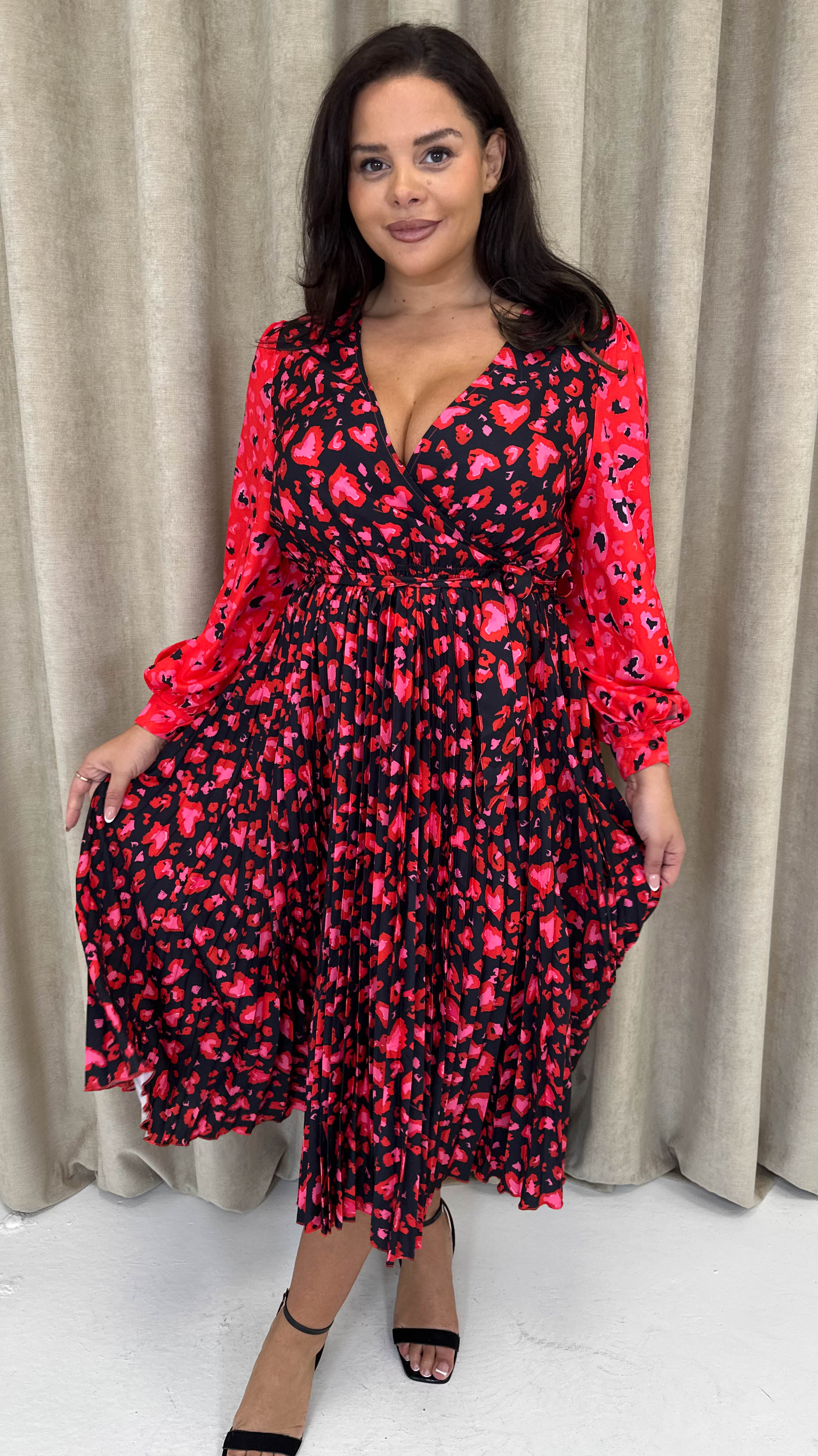 CurveWow Printed Pleated Midi Dress Red Animal Mix