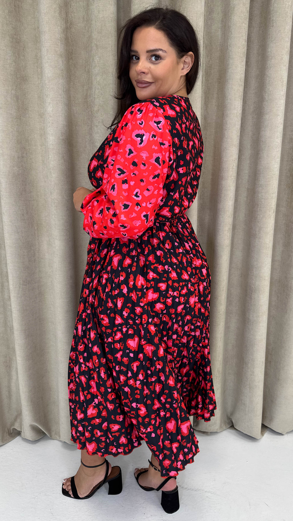 CurveWow Printed Pleated Midi Dress Red Animal Mix