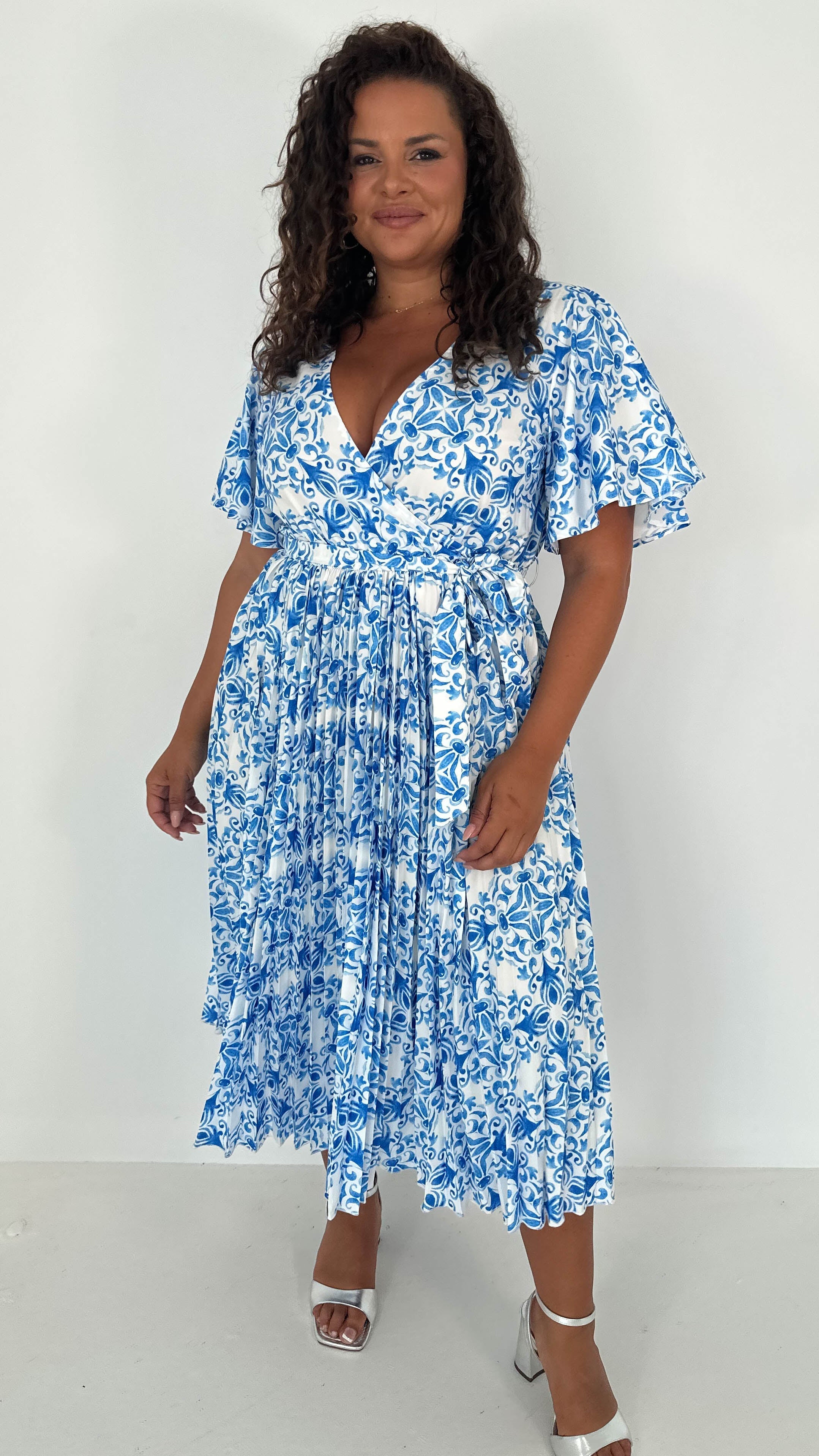 CurveWow Short Sleeve Pleated Wrap Dress Blue Print