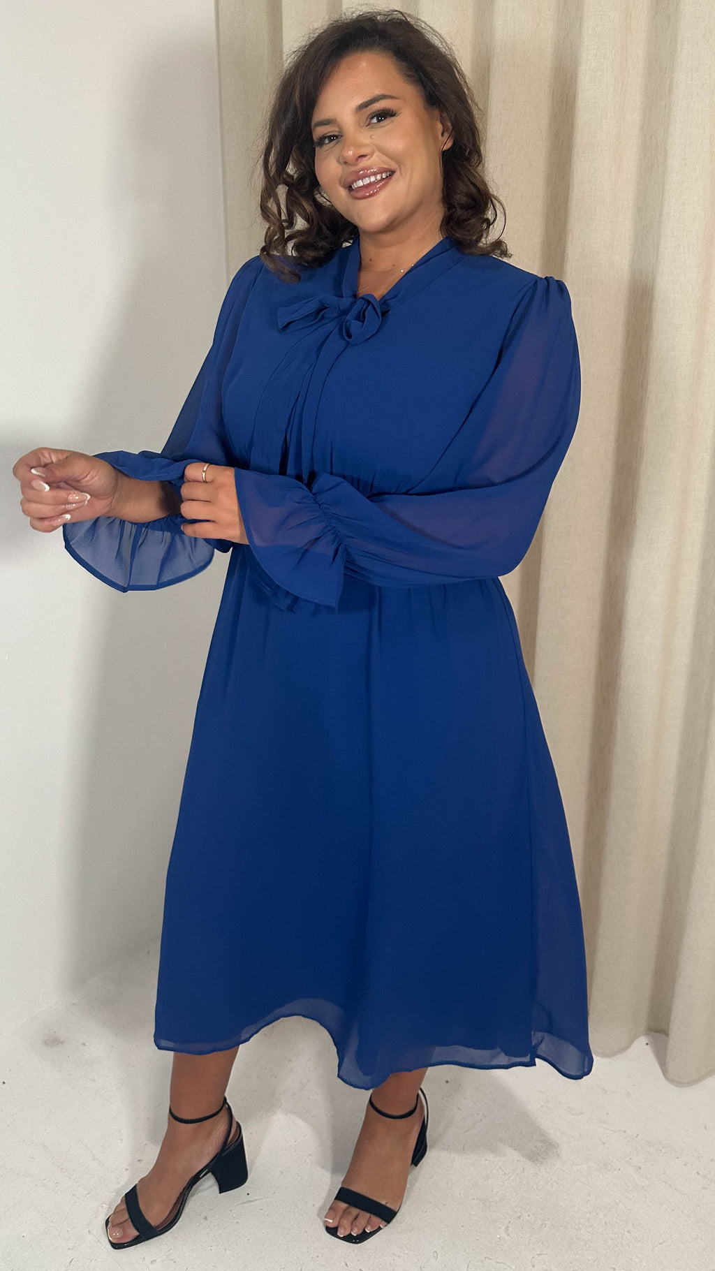 CurveWow Pussybow Midaxi Dress Blue