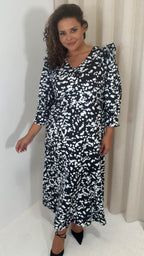 CurveWow Ruffle Shoulder V Neck Midi Dress Mono Smudge