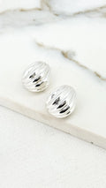 Ribbed Curved Droplet Earring (2 Colours)